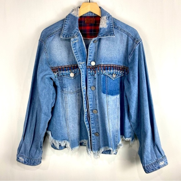 POL BOHO Distressed Tassel Beaded Ripped Rodeo Western Denim Jean Jacket Large - Picture 1 of 6
